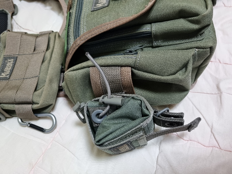 물병 넣고 다니기에 딱 입니다.