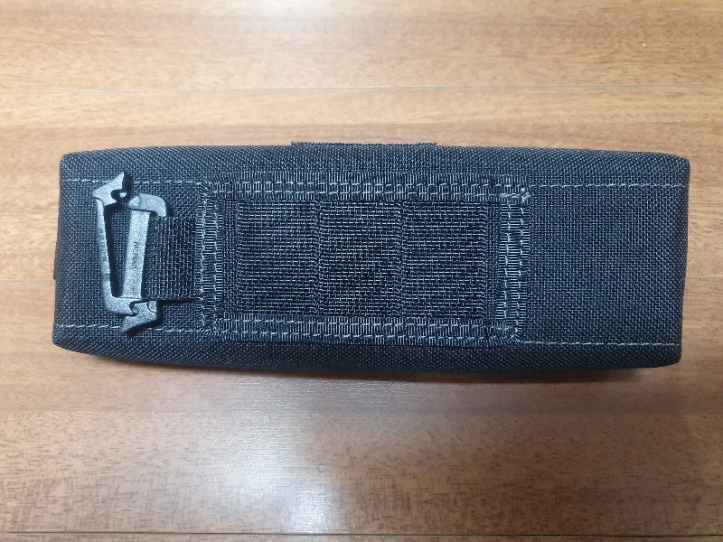 은둔형 밀덕의 필통