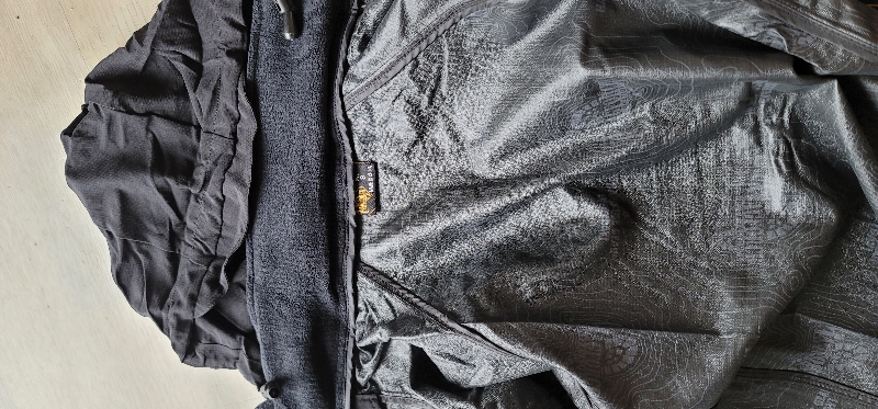 맥포스 토네이도  윈드브레이커 자켓