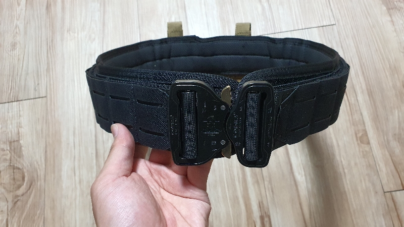 S가 없어서 M으로 샀습니다.