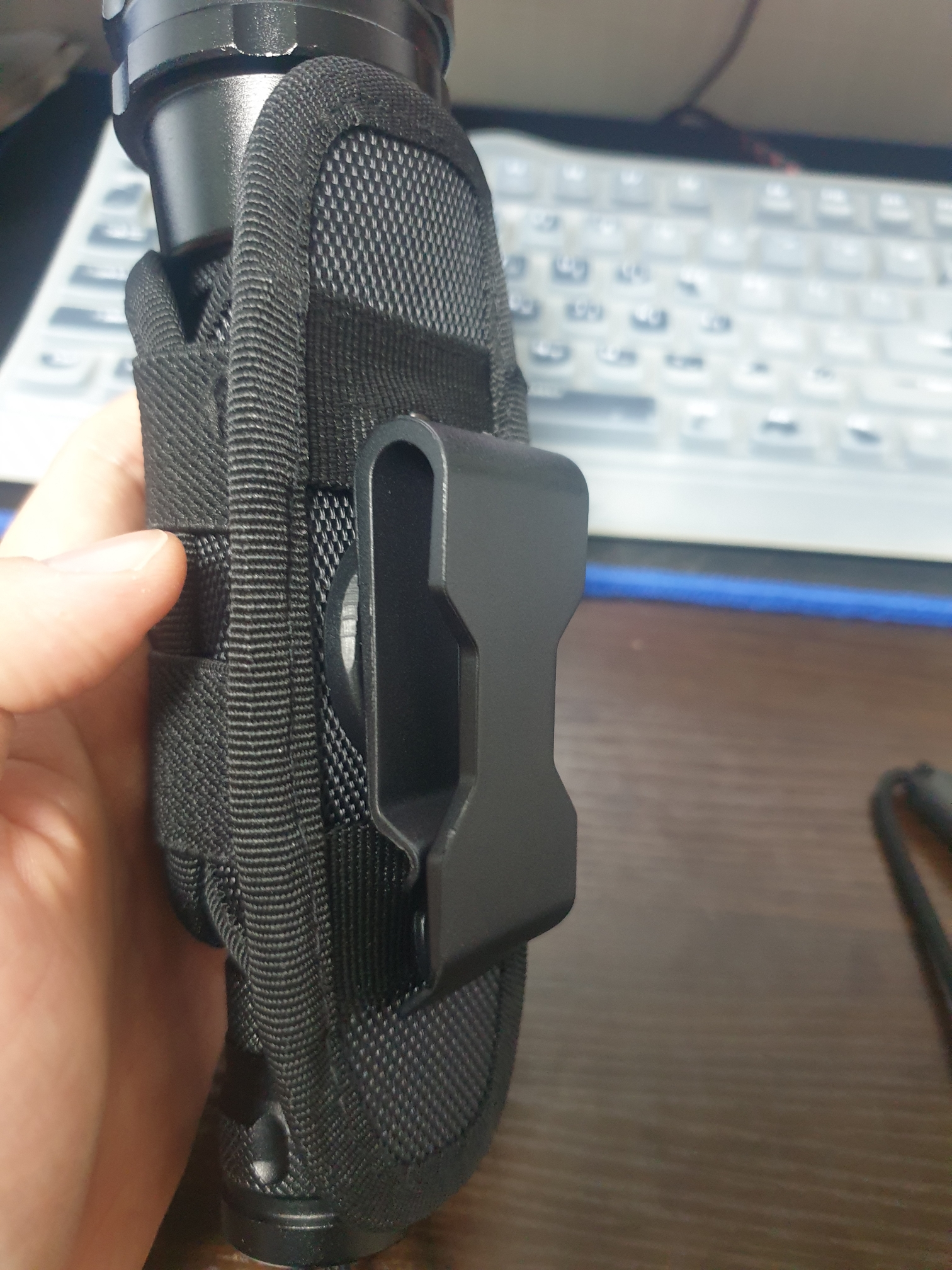 낚시용 후레쉬 파우치로 구매