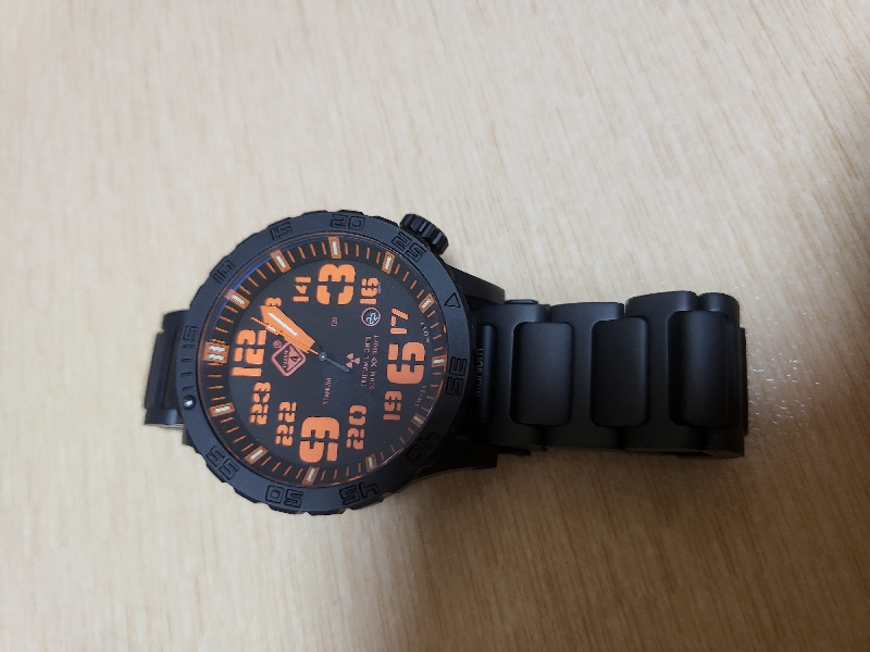 헤져드4  티타늄