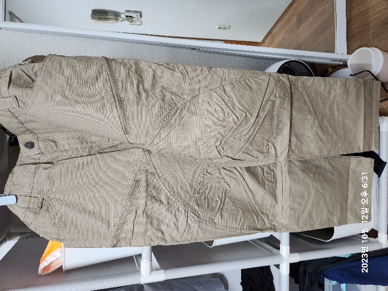 디자인과 색이 좋네요