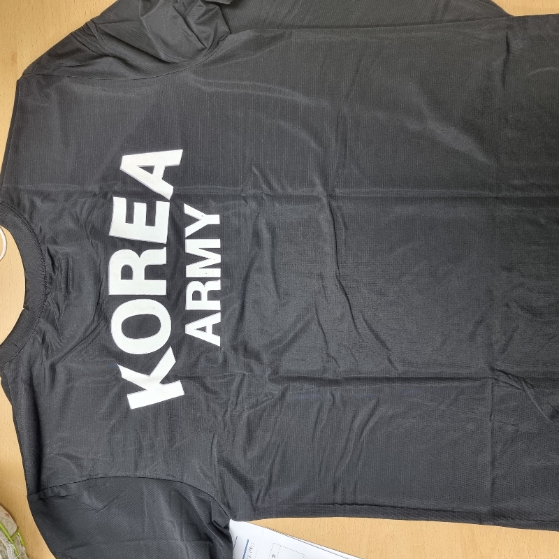 새 제품이 맞는지...