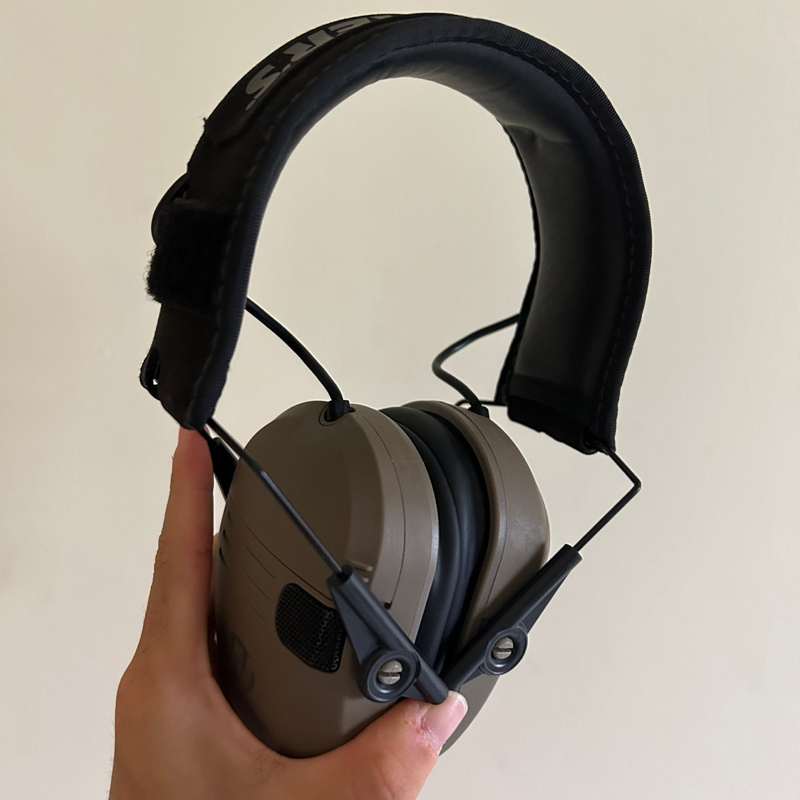 튼튼하고 소음감소 사운드 픽업 잘됨