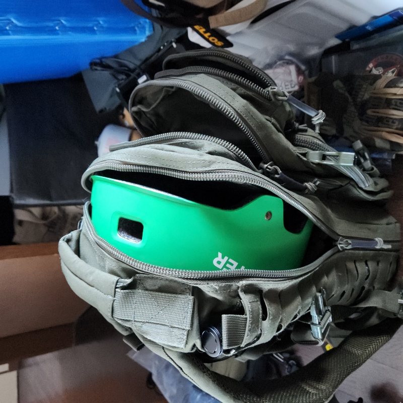 회사 워크샵 매고가도 전혀 위화감이 없어요