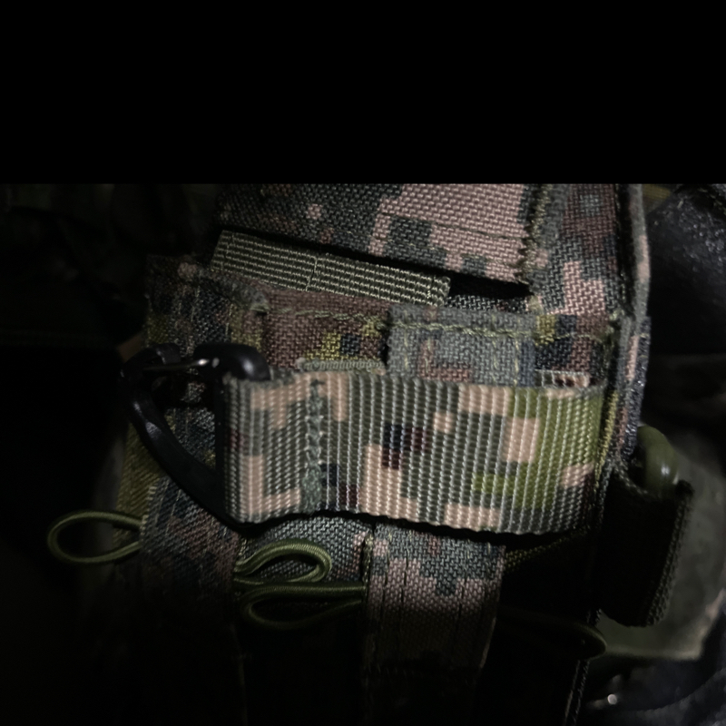 장갑이랑 차키 걸어둘때 쓰기 좋아요!