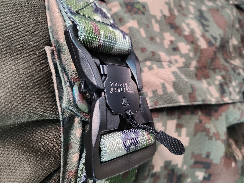 전투복에 딱!! 입니다^^