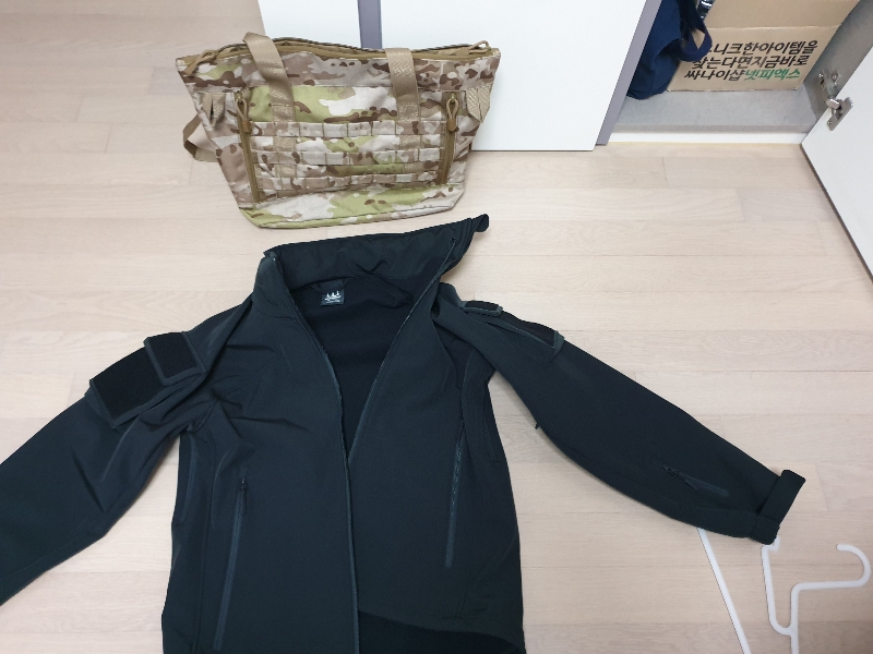 소프트쉘 자켓 굿