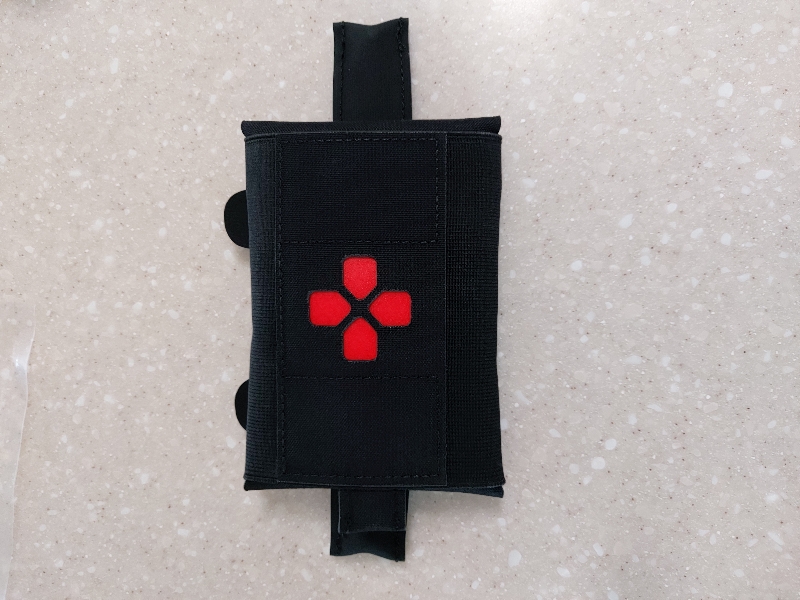 색상별로 내부 디자인이 다른가요?