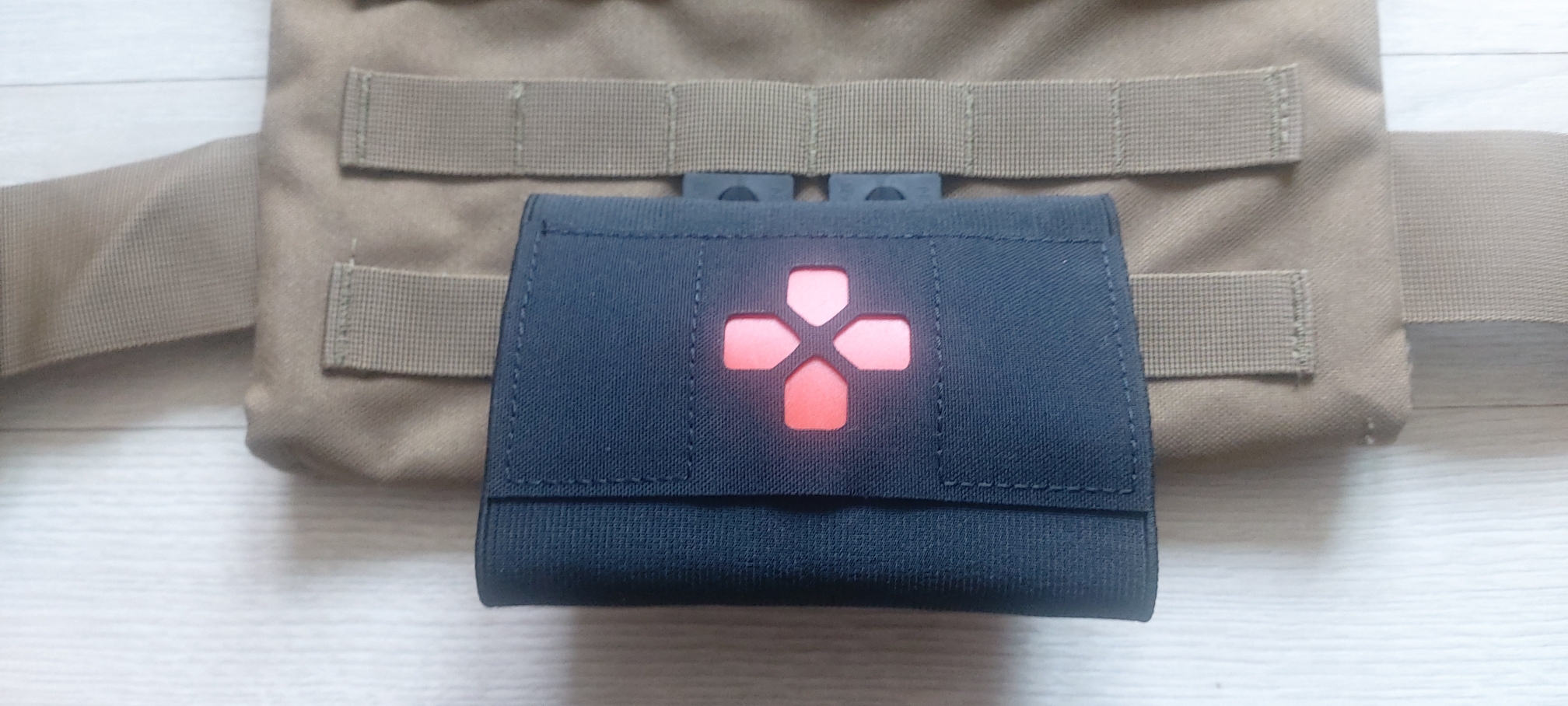 레플리카에 충실한 제품