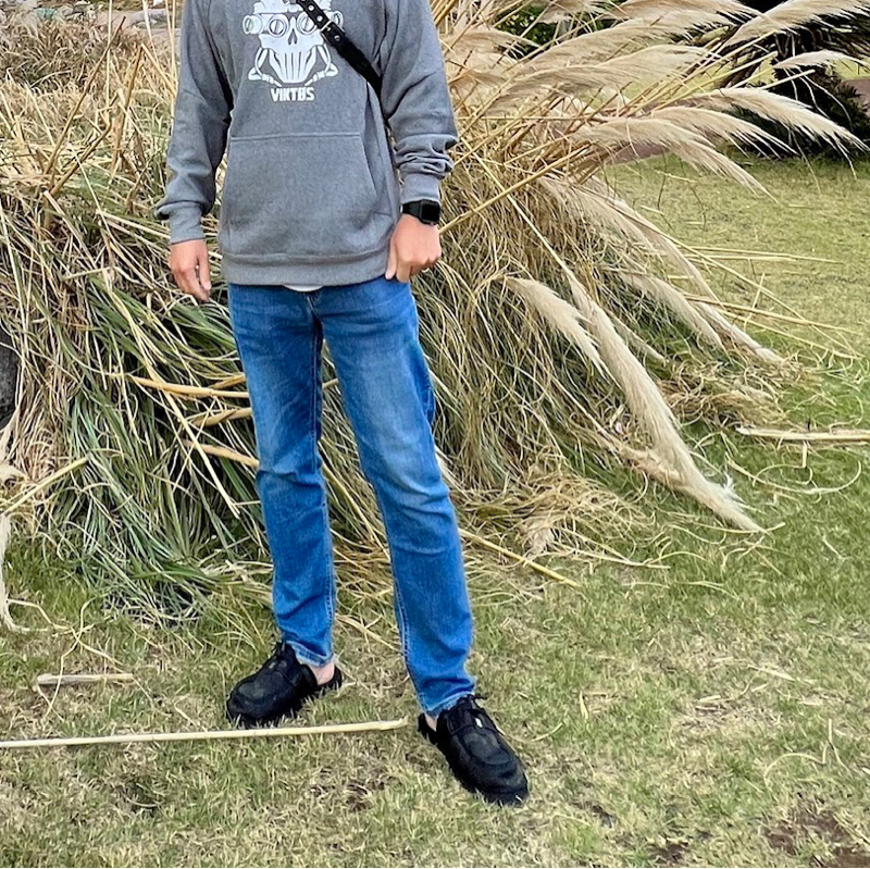 신발이 디자인이 이쁘고 따듯하네요.