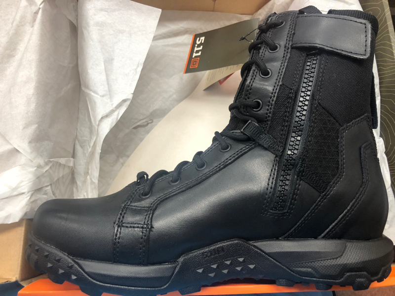 착화감은 최고 발목쪽 형상 조금 아쉬움