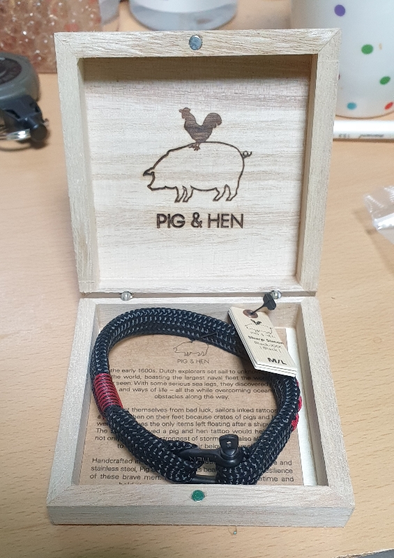 심플하고 멋지네요