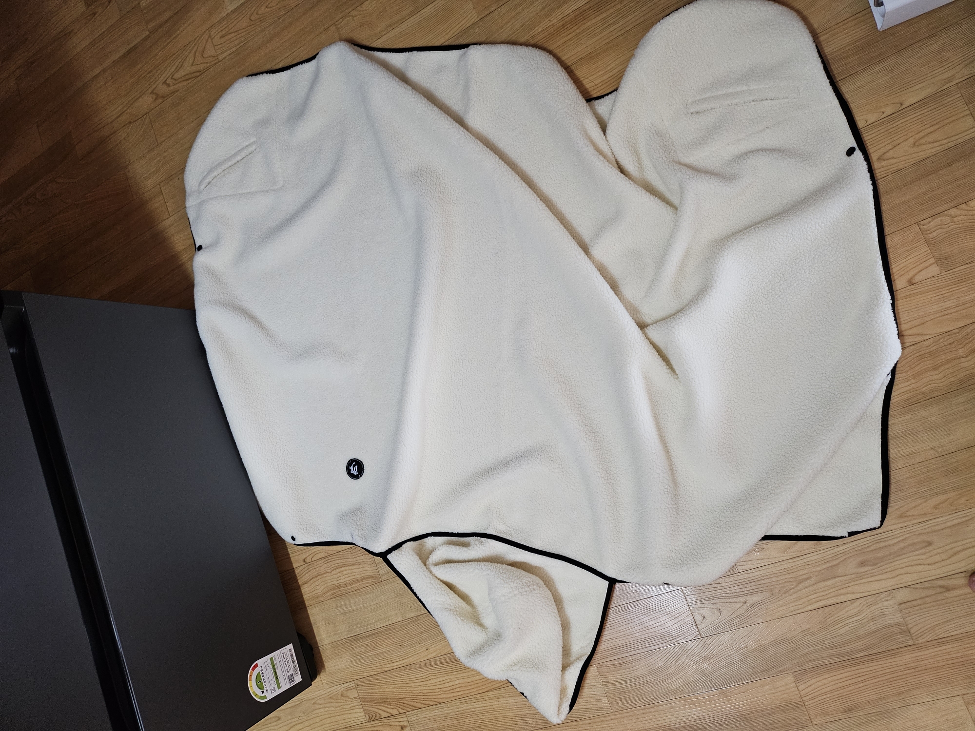 상품 받고 꼭 집밖에서 뜯고 터세요