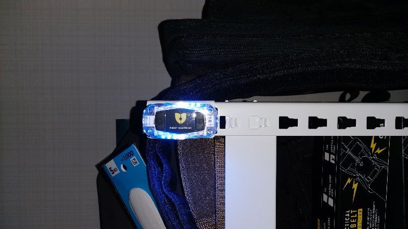 가볍고 성능도 괜찮네요