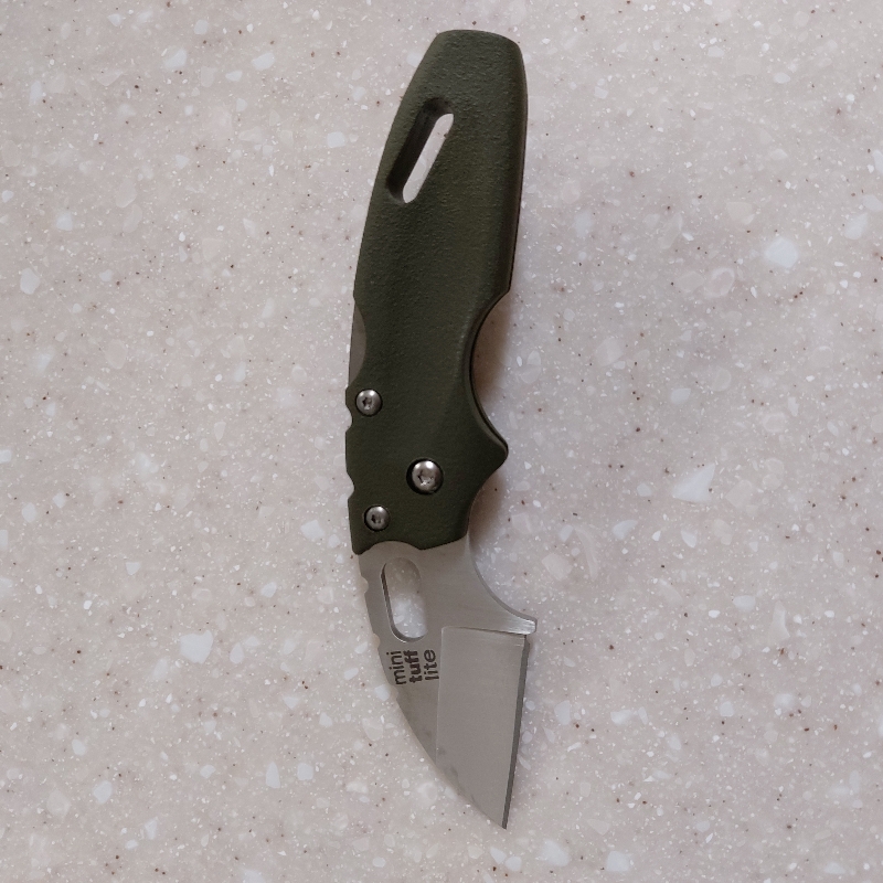 작지만 튼튼합니다