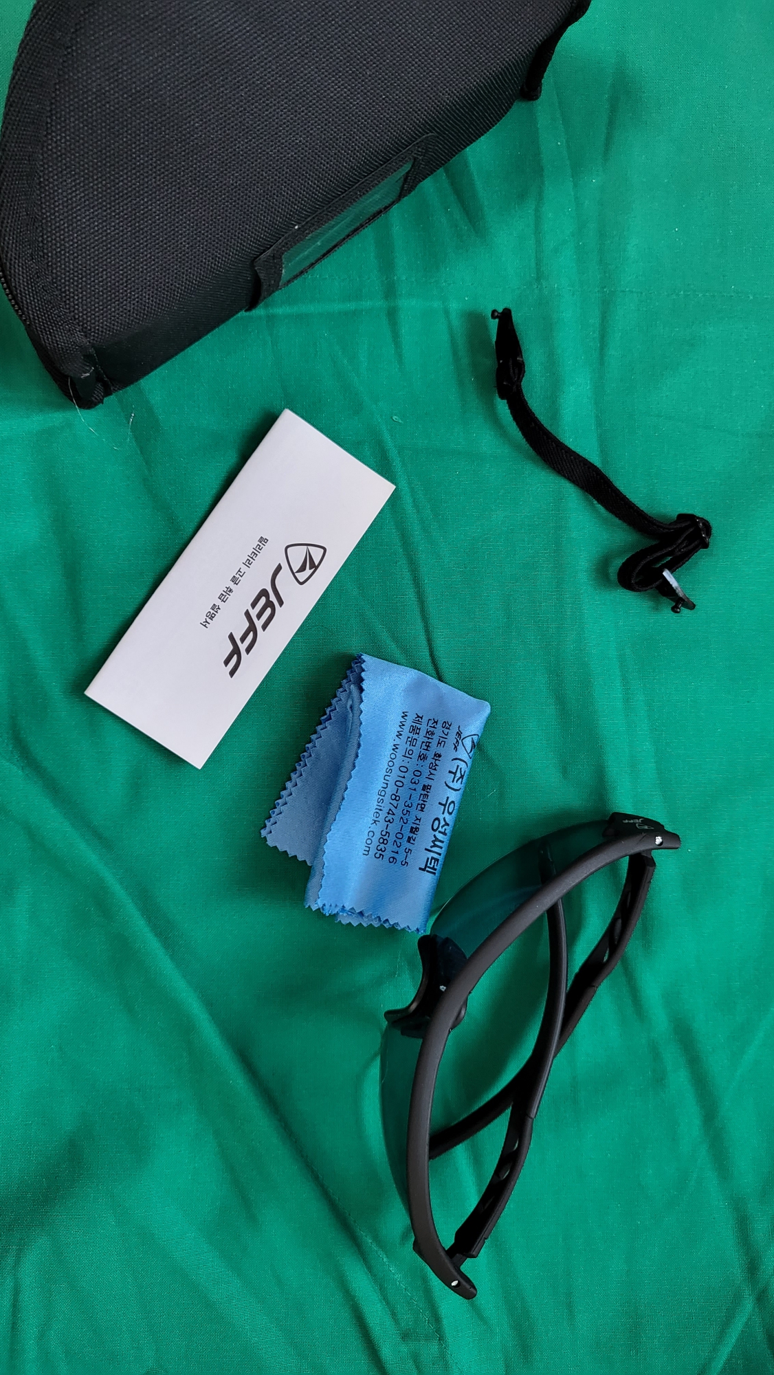 아직 사용전인데 가볍고 실용적으로 보입니다