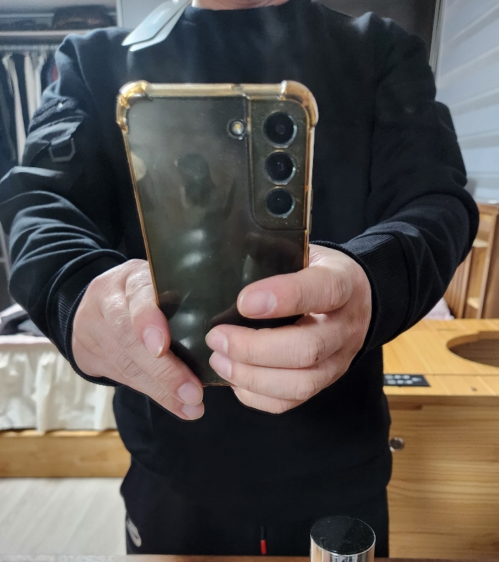 따뜻하고 세련되고 좋습니다.