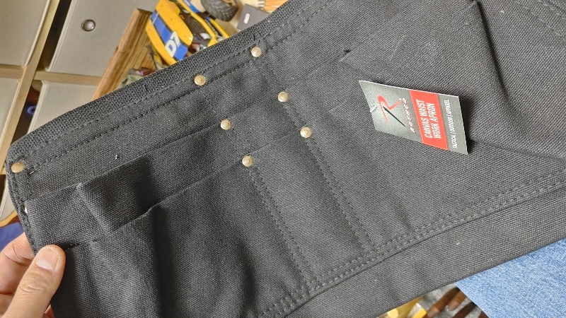 두툼하니 좋네요