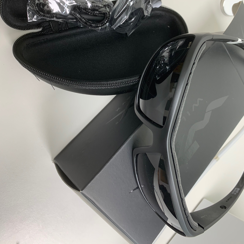 물건 작살난다 아이가