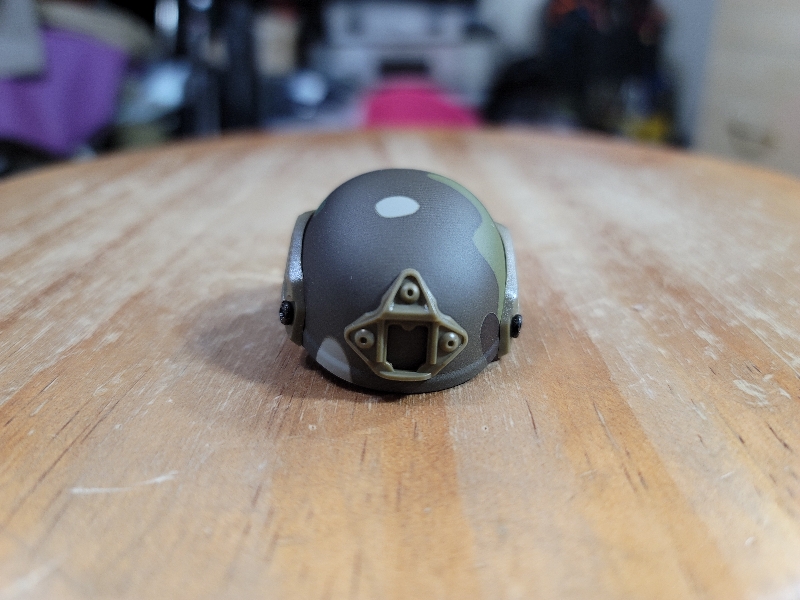 헬멧 보틀 오프너 잘 받았습니다.