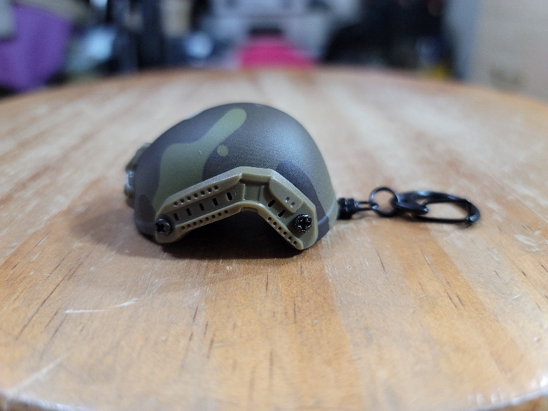 헬멧 보틀 오프너 잘 받았습니다.