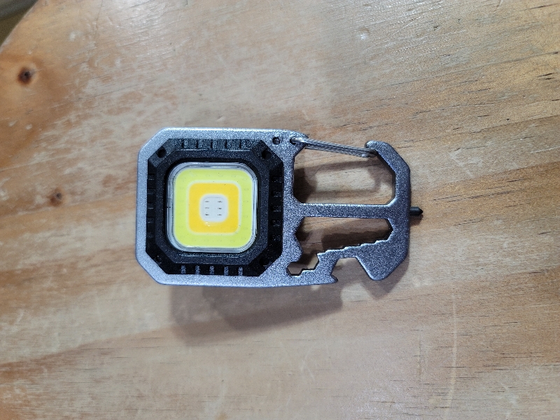 택티컬 키체인 라이트 잘 받았습니다.