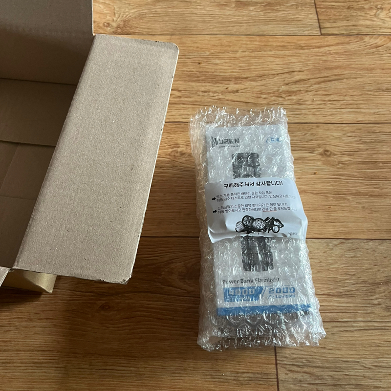 가볍고 사이즈 알맞고 그립감 좋아요