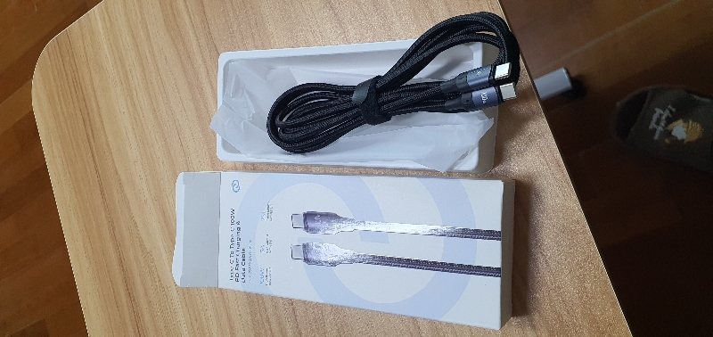 충천용 케이블 좋네요.