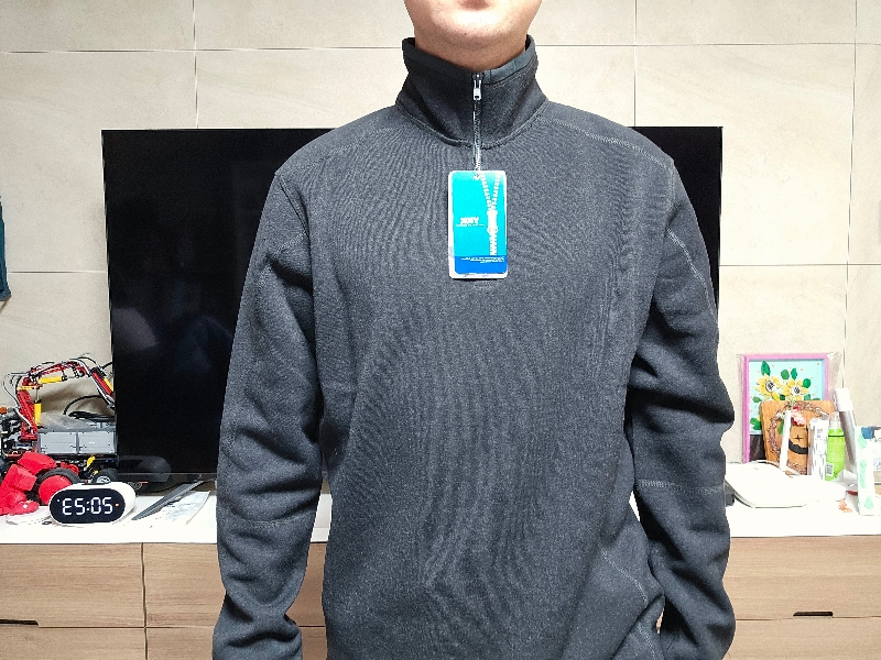 아시안핏이라 이쁘게 입을수 있어 선택