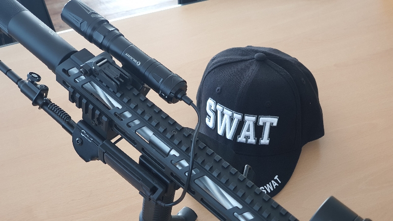 모자 깔끔하고 이뻐요