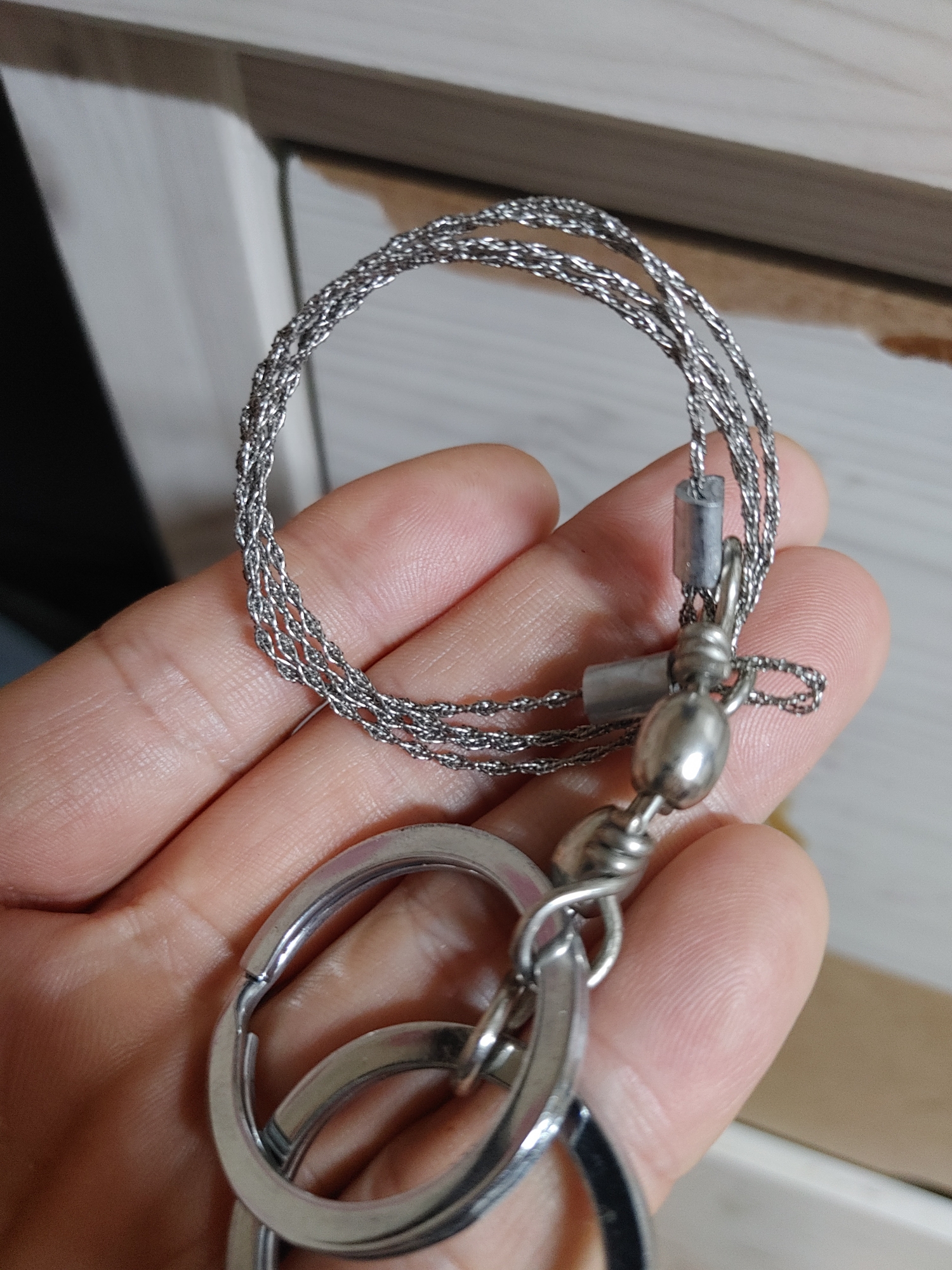 얇고 가볍고 휴대하기 진짜좋슴니다