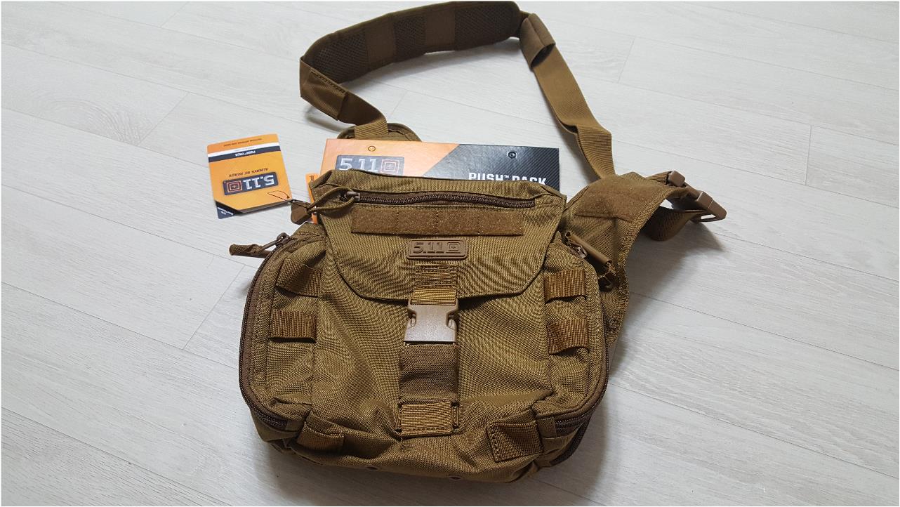 작은 가방이 필요할때 매우 추천!