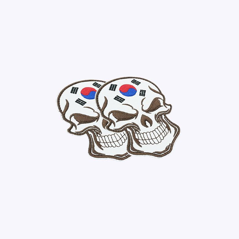 군화와고무신(gunhwawa gomusin) 해골 이마 태극기 패치 DE001