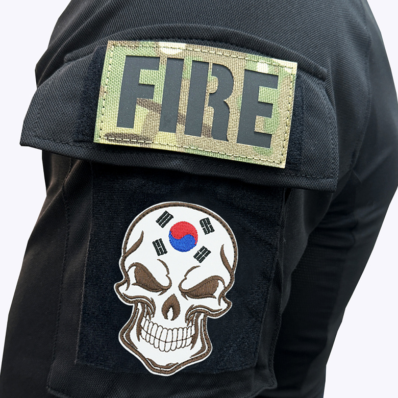 군화와고무신(gunhwawa gomusin) 해골 이마 태극기 패치 DE001