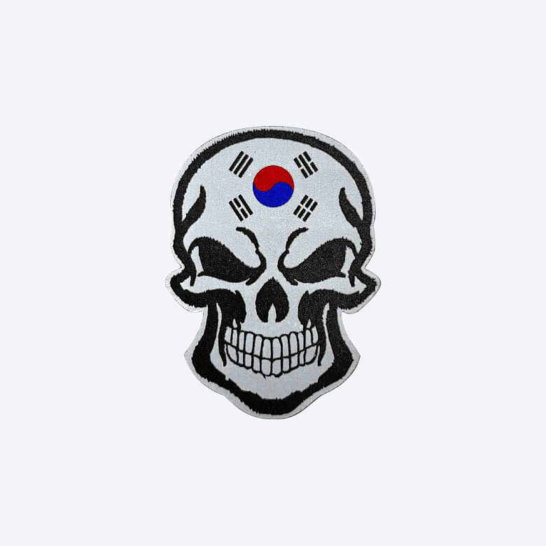 군화와고무신(gunhwawa gomusin) 미니 해골 이마 태극기 패치 DE012