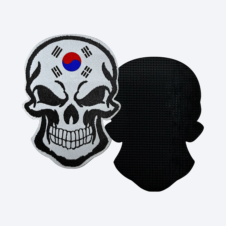 군화와고무신(gunhwawa gomusin) 미니 해골 이마 태극기 패치 DE012