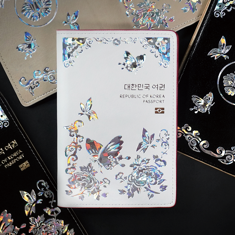 한소품(Hansopum) 한소품 자개 여권케이스 <학/나비>