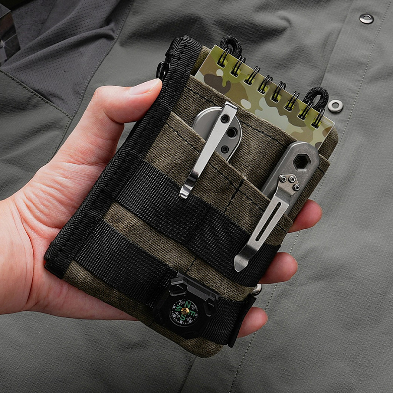 바이펄러드(VIPERADE) 바이펄러드 VE18N-OW 왁스 파우치 (카키)