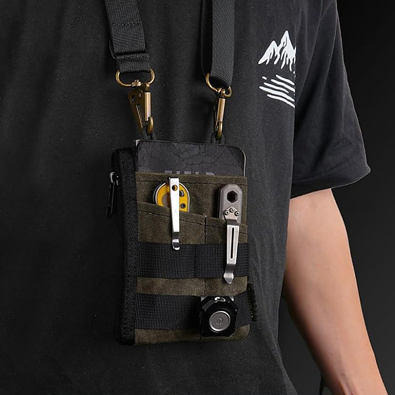 바이펄러드(VIPERADE) 바이펄러드 VE18N-OW 왁스 파우치 (카키)