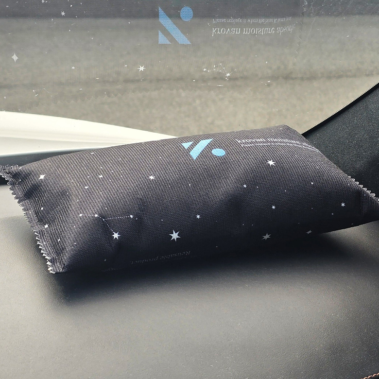 크로반(Krovan) 크로반 대용량 괴물 제습제 1000g 실리카겔 재사용 옷장 신발장 차량 침낭 습기제거제