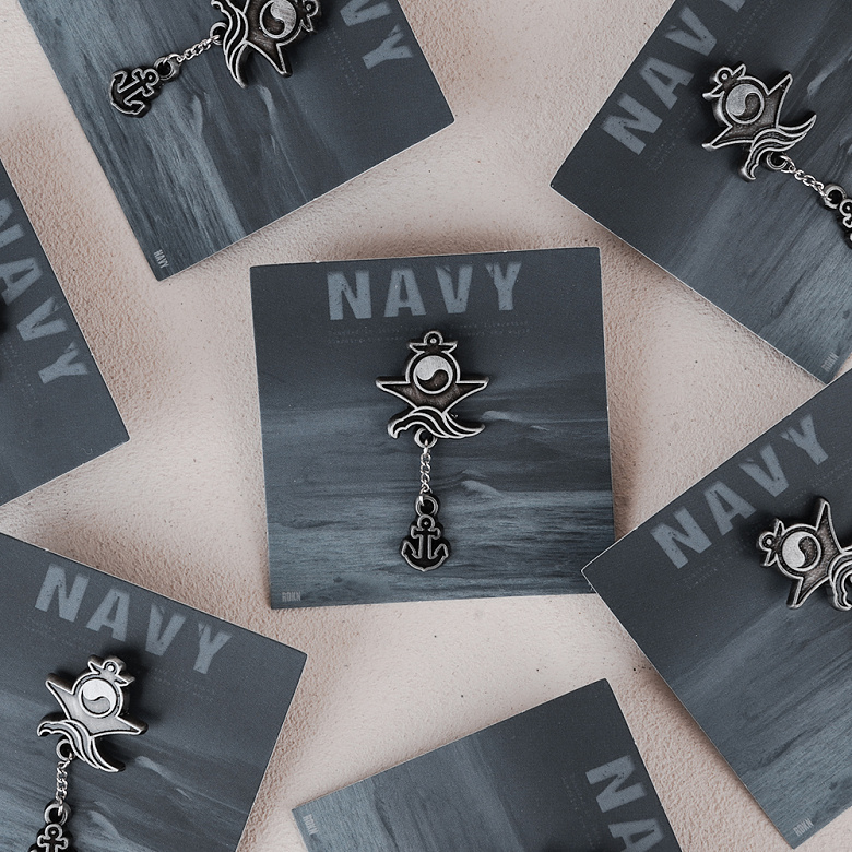 군화와고무신(gunhwawa gomusin) 군화와고무신 스틸 앵커 해군 엠블럼 뱃지