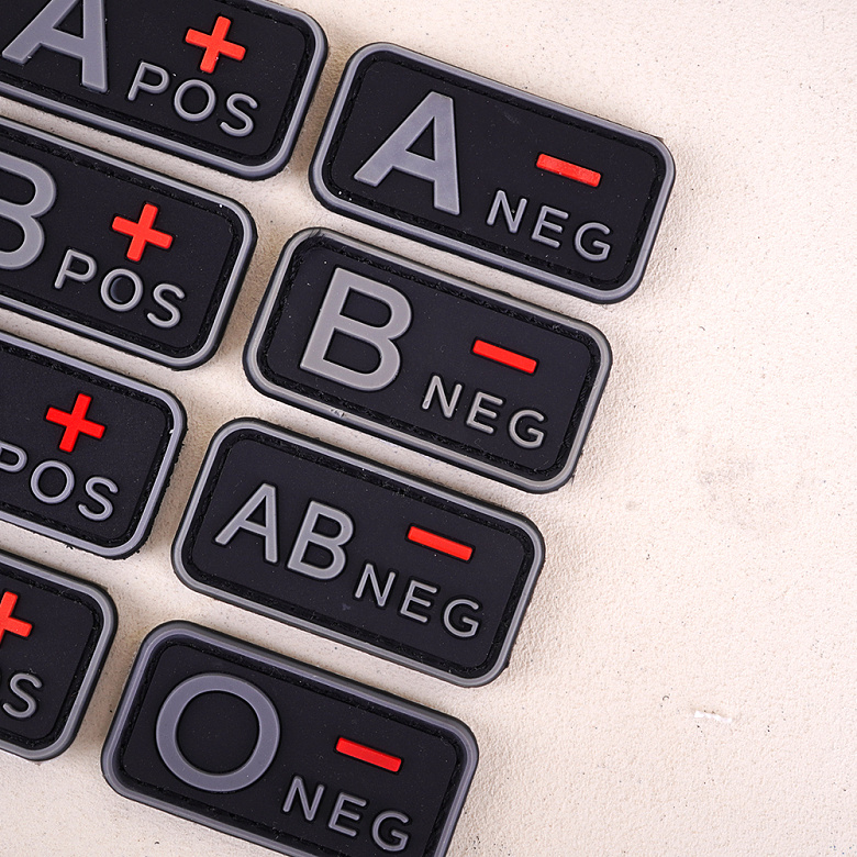 군화와고무신(gunhwawa gomusin) 군화와고무신 3D PVC 실리콘 미니 혈액형 패치 RH004