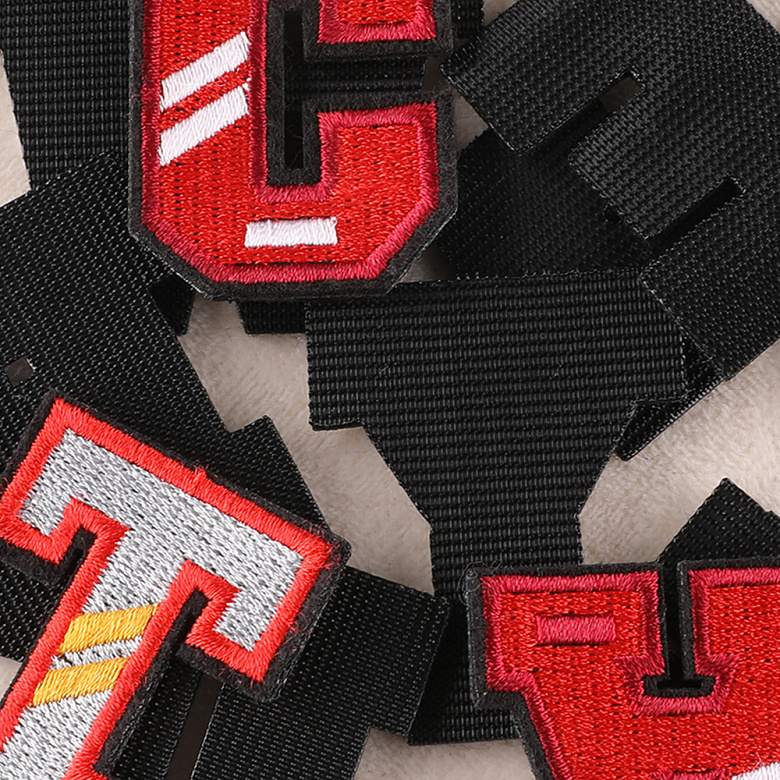 군화와고무신(gunhwawa gomusin) 군화와고무신 대문자 알파벳 이니셜 자수 패치 DE015 (3P SET)