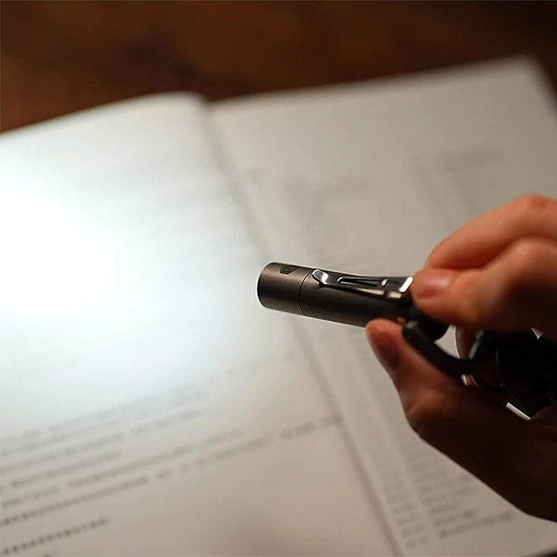 키유니티(KEY UNITY) 키유니티 티타늄 바디 KF04 120루멘 미니 LED라이트