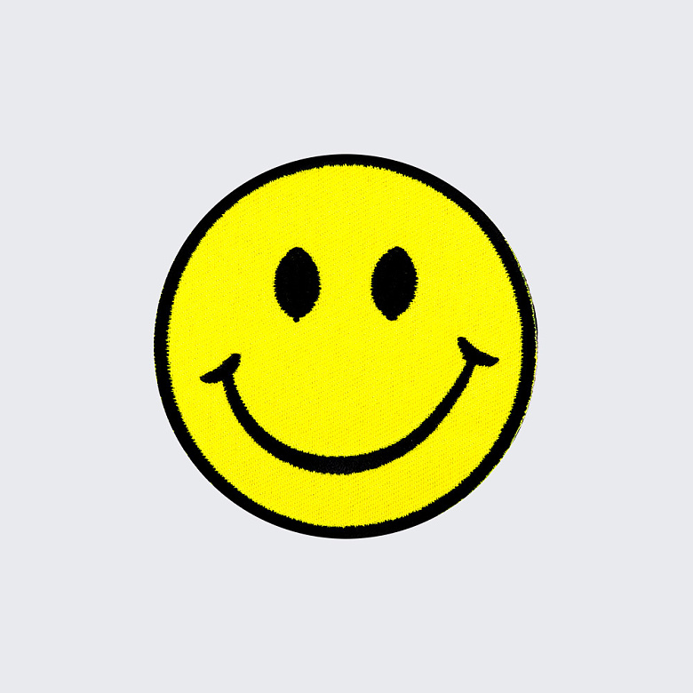 군화와고무신(gunhwawa gomusin) 군화와고무신 원형 스마일 자수 패치 DE013