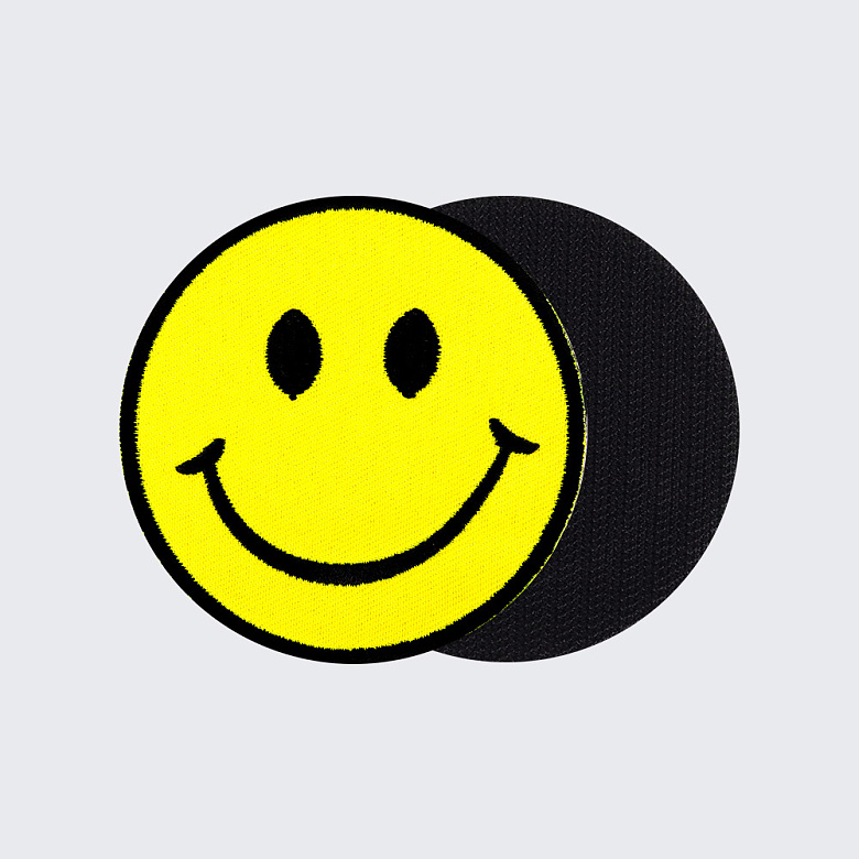 군화와고무신(gunhwawa gomusin) 군화와고무신 원형 스마일 자수 패치 DE013