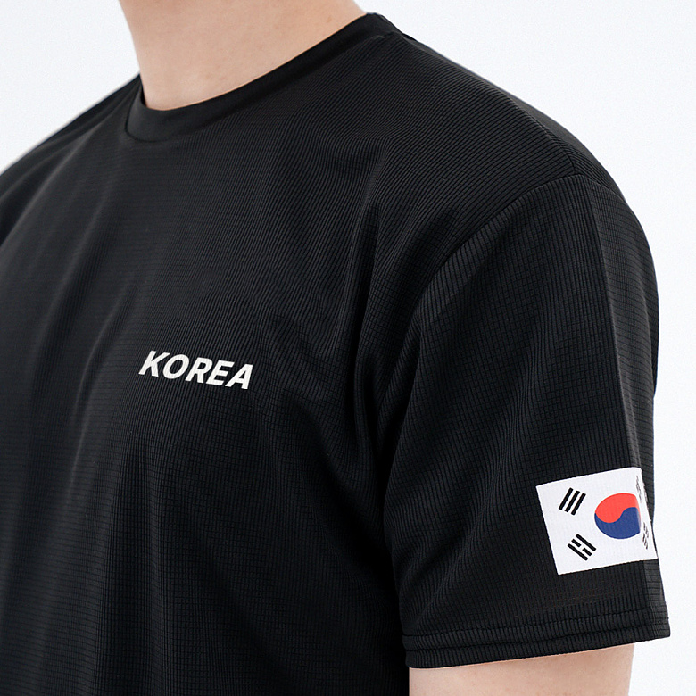 군화와고무신(gunhwawa gomusin) 군화와고무신 KOREA 코리아 쿨링 반팔 티셔츠 RT001