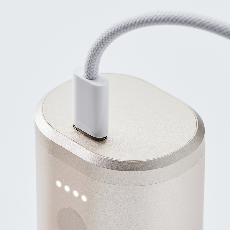 메이튼(MAYTON) 메이튼 무선 차량용 세차 캠핑 미니 초강력 에어건 노바